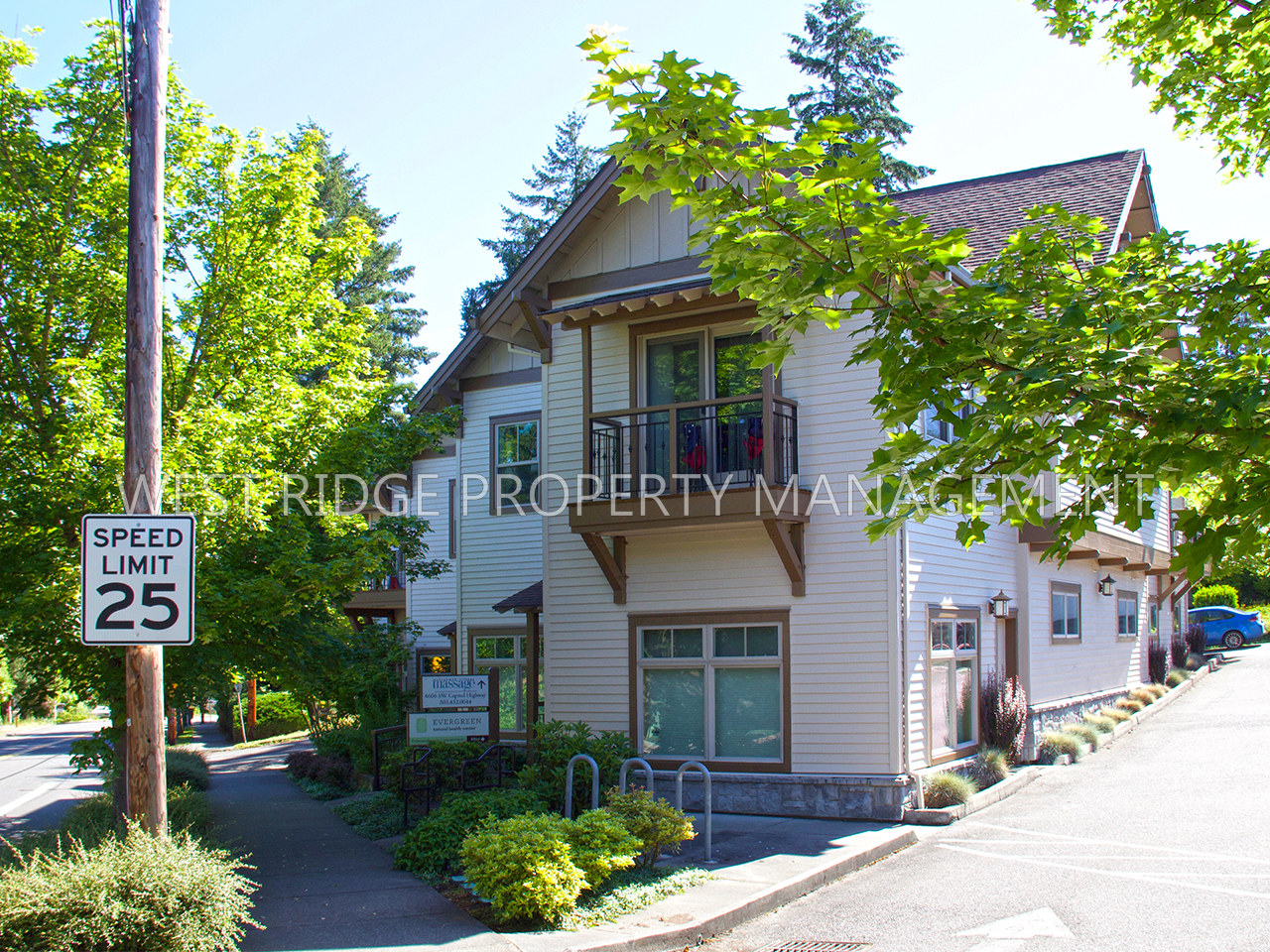 6607 SW 24th Ave, Unit 201